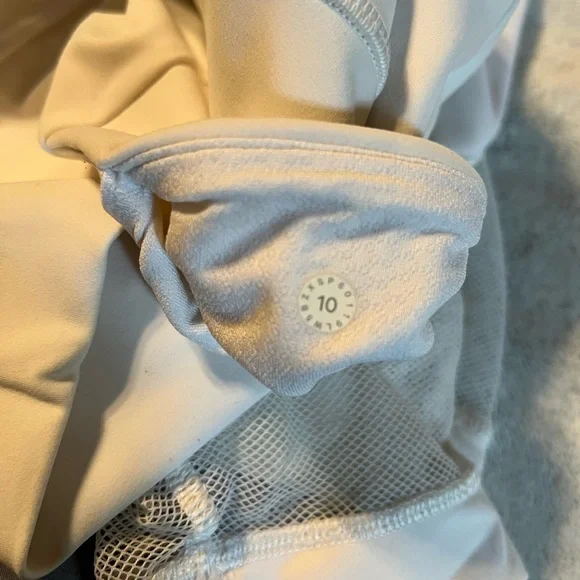 Lululemon white mesh leggings - Picture 4 of 8